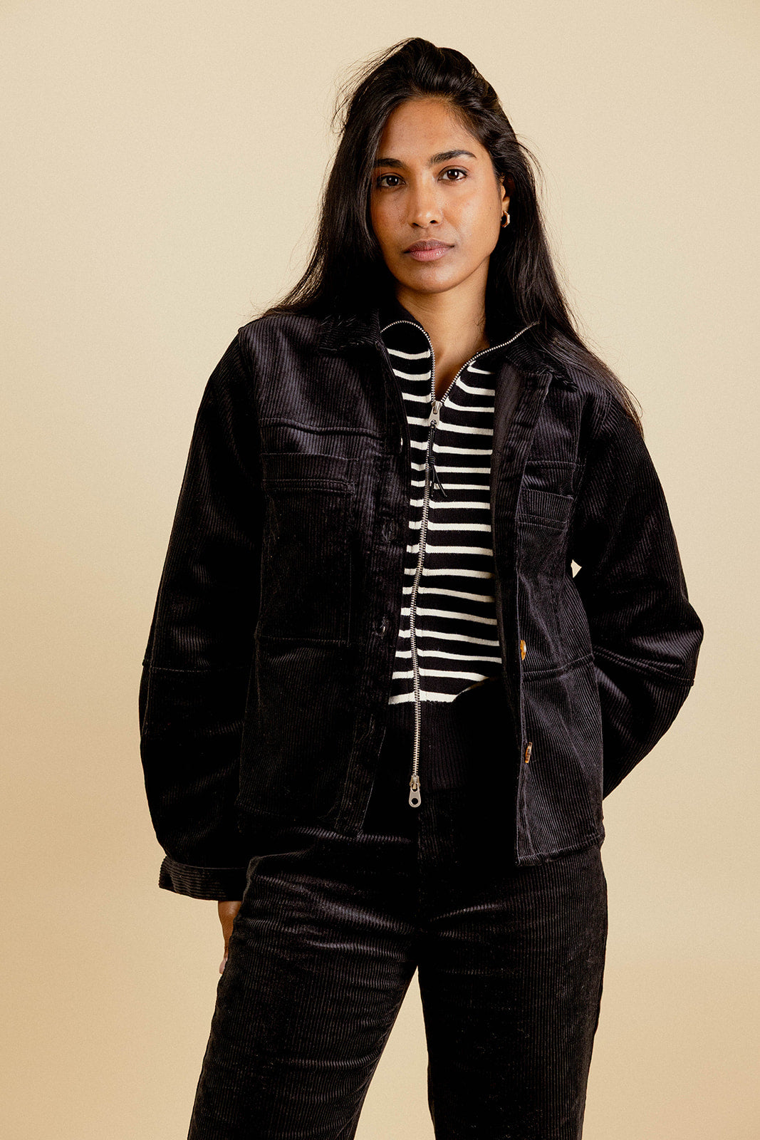 ELZA VELVET JACKET - BLACK