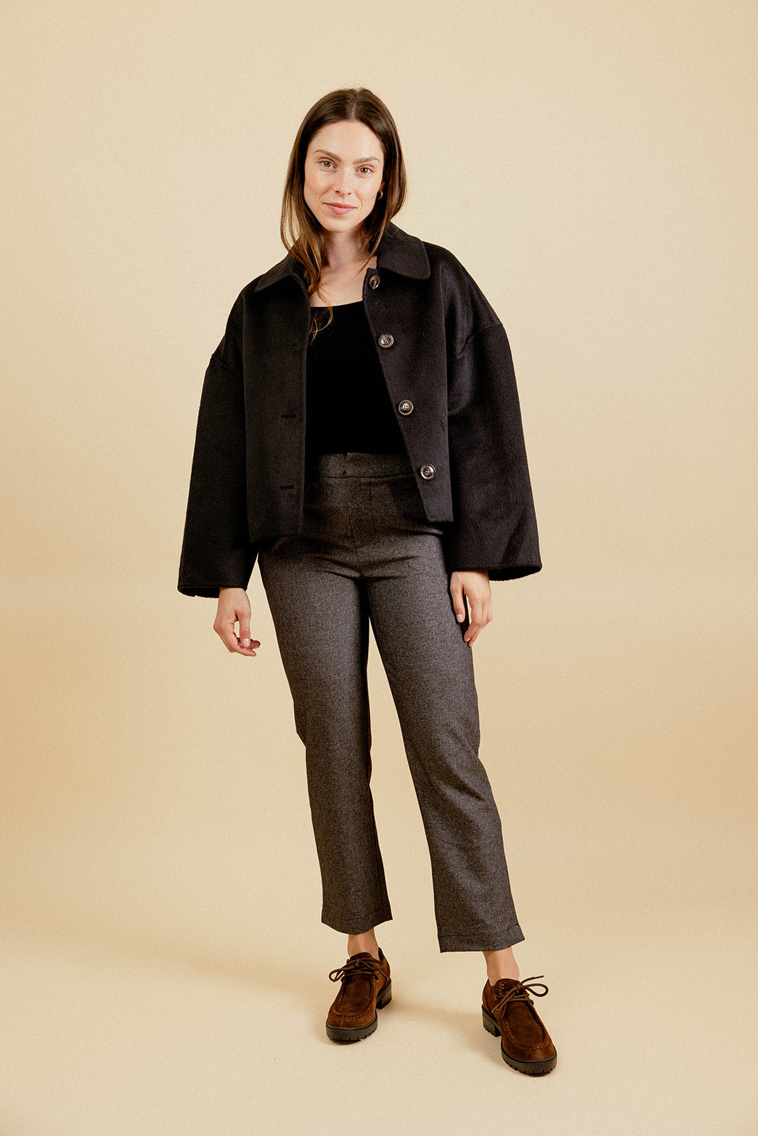 EMY SHORT COAT - BLACK
