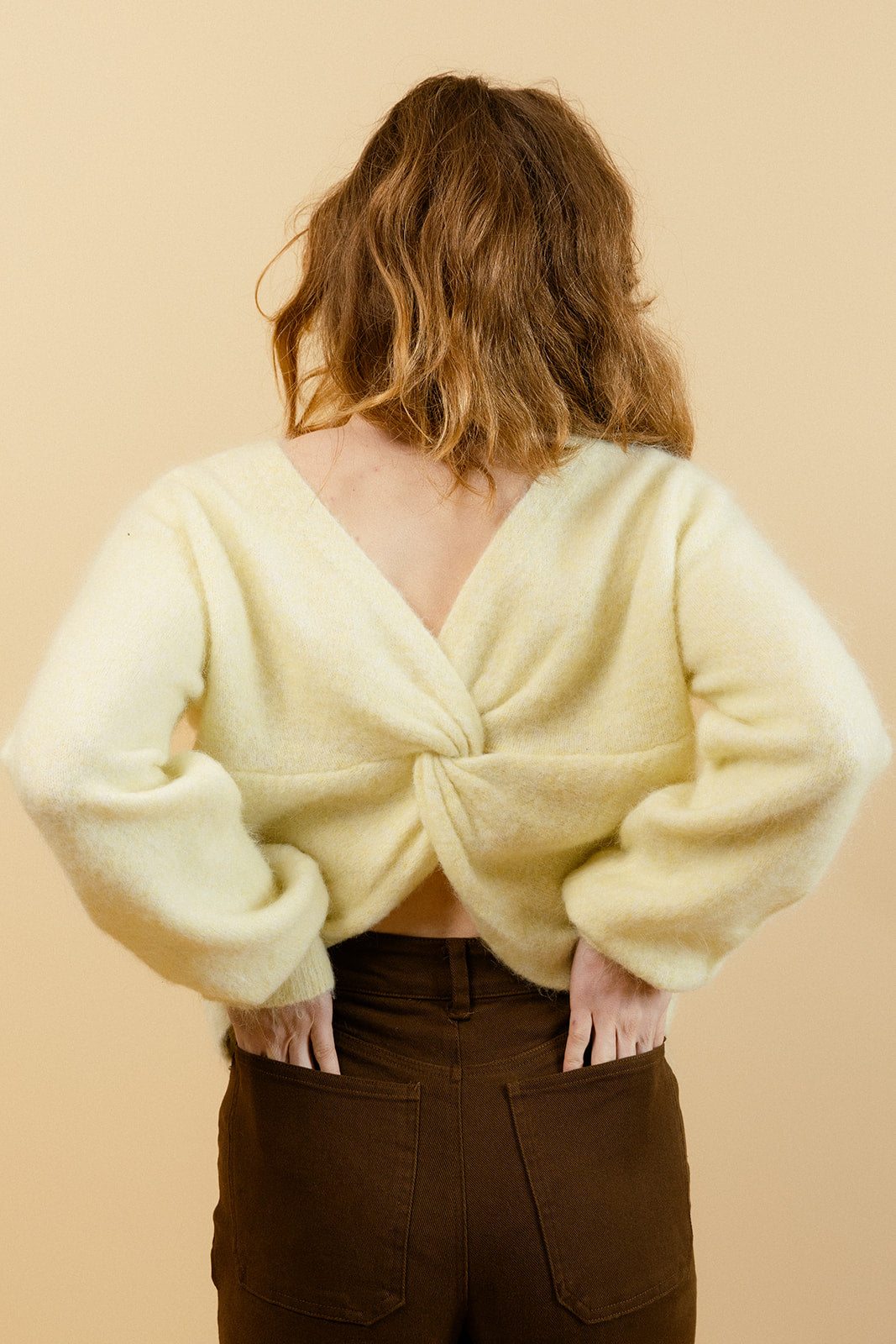 NATE - Pull Jaune en Maille Torsadée Femme