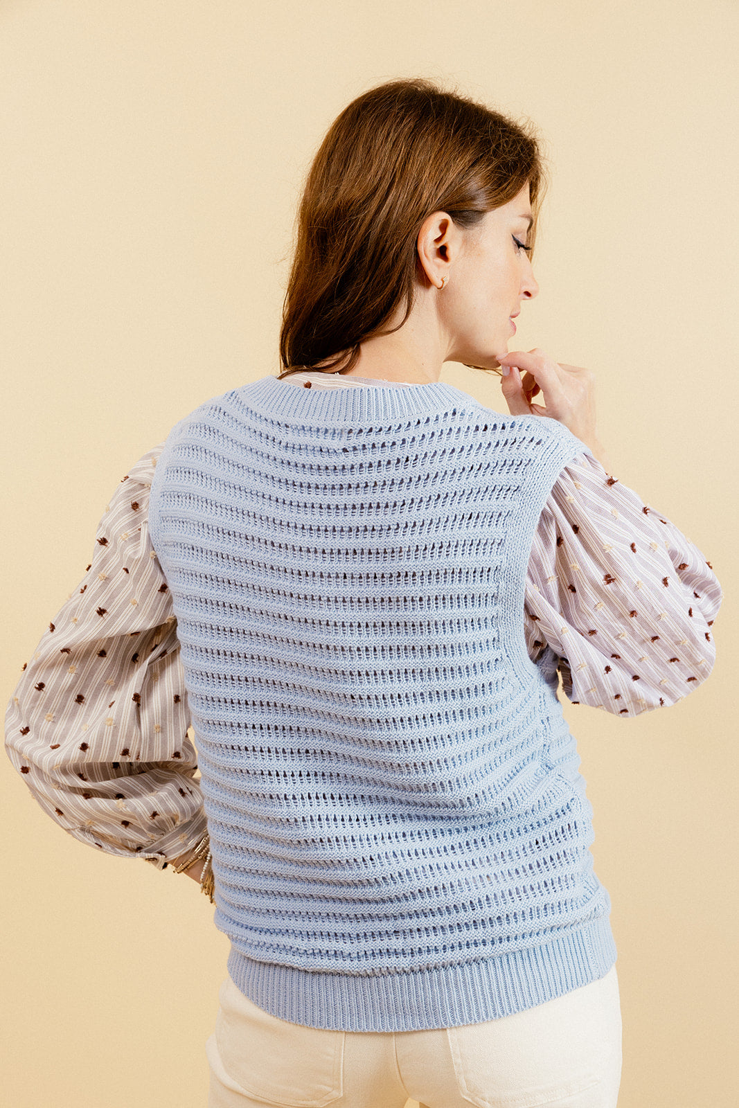 GEORGINA -Pull Bleu Sans Manches en Crochet Femme