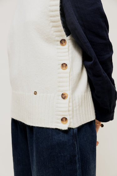 HELYNE - Pull Sans Manches à Boutons Latéraux Écru