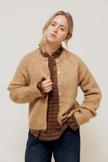 DELYA - Gilet Col Rond en Maille Alpaga Camel