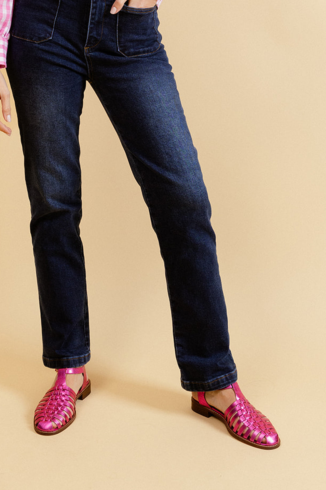 JIPAS - Sandales Plates à Brides Croisées en Cuir Rose