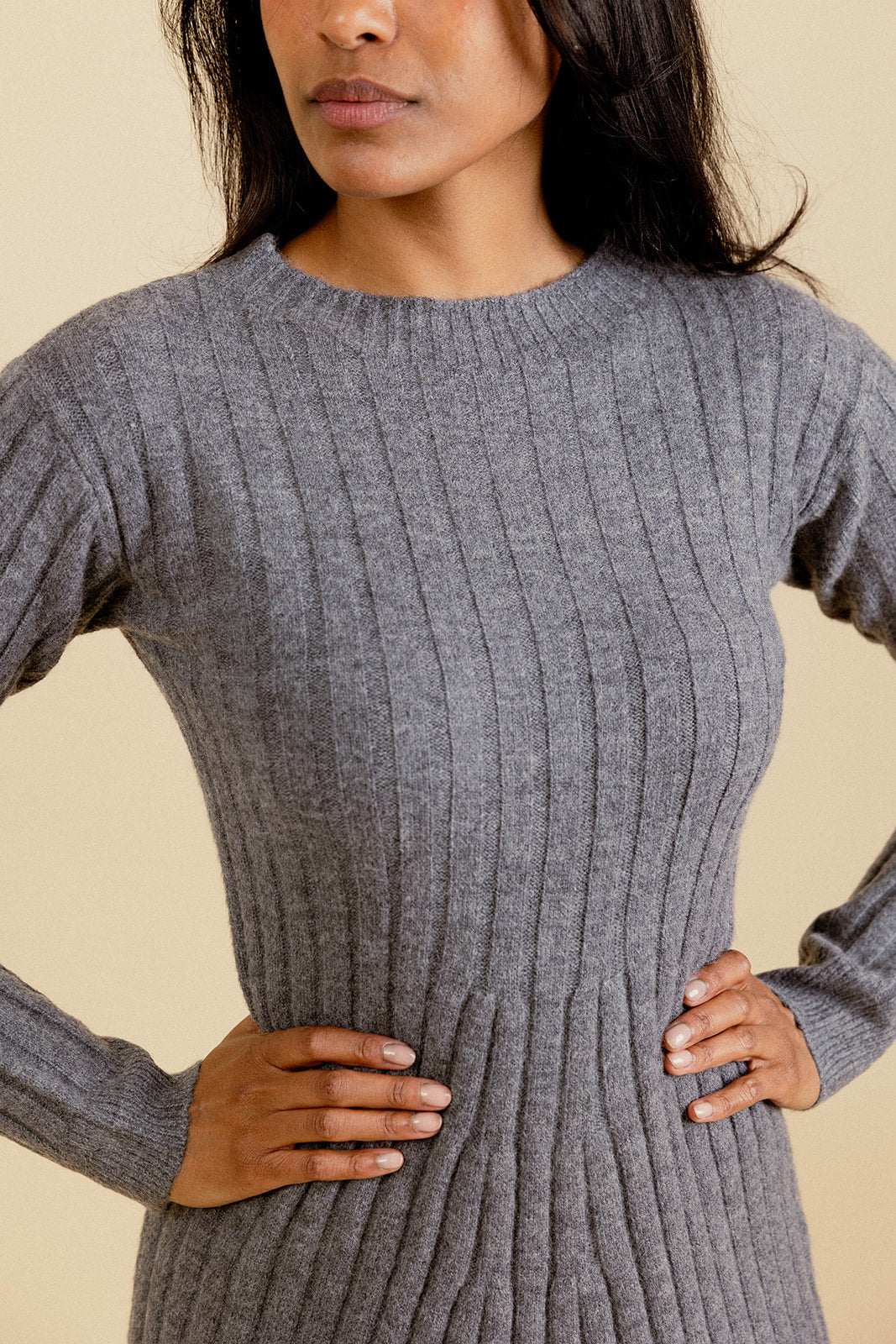 LALY DRESS - GREY