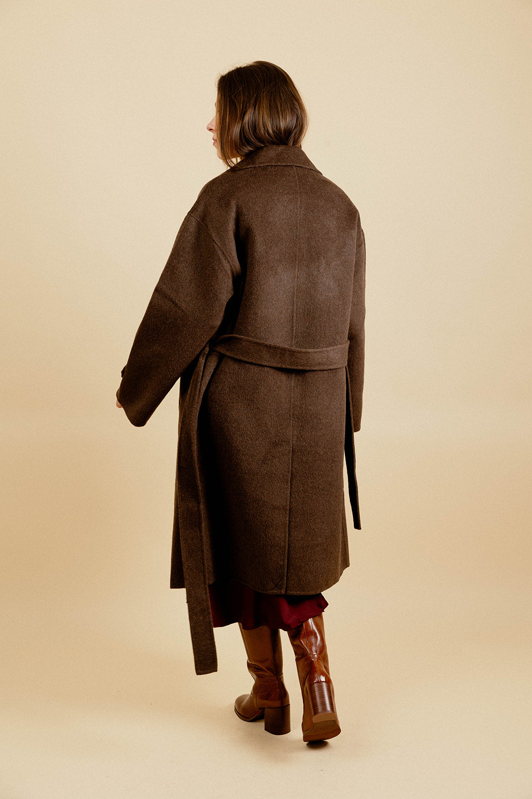 LÉANE LONG COAT - BROWN