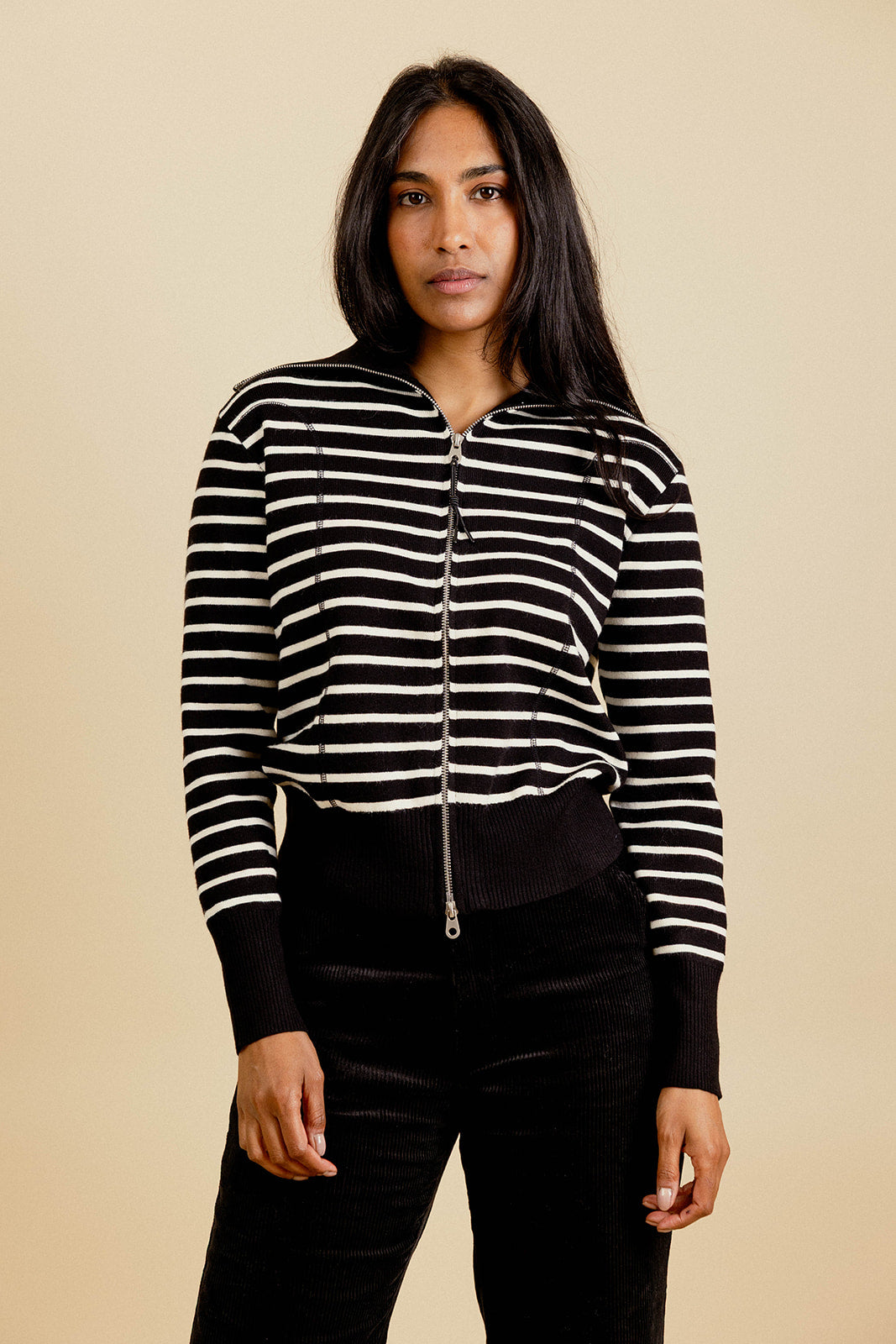 LIO CARDIGAN - BLACK
