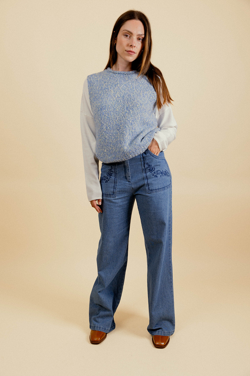 MATHILDA SLEEVELESS SWEATER - BLUE