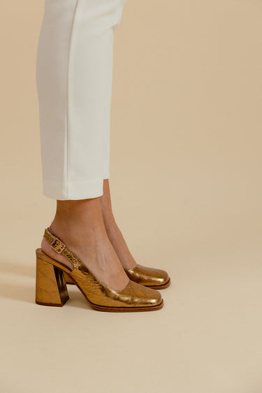 RILEY PUMPS - GOLD 