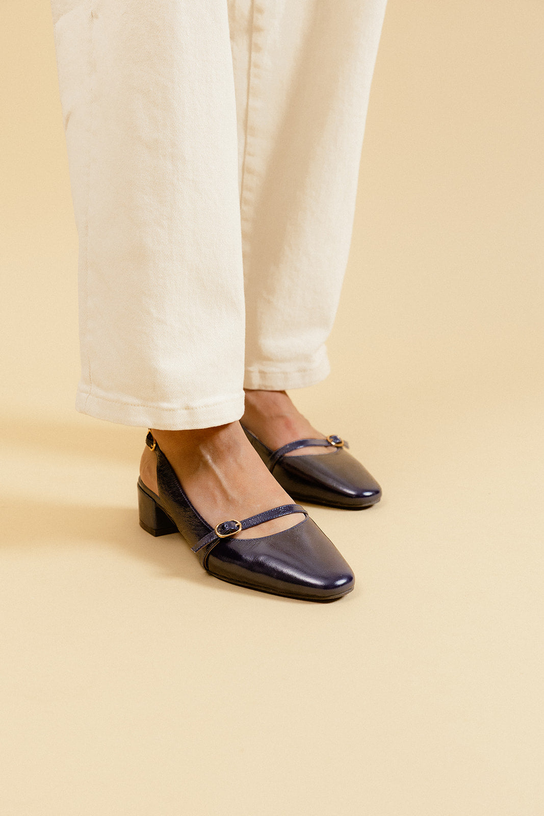 LINA - Escarpins moderne en cuir Marine