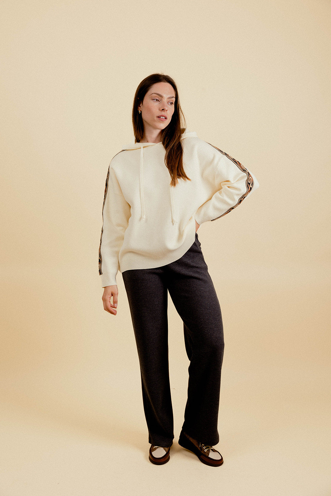 RUTHY SWEATSHIRT - ECRU 