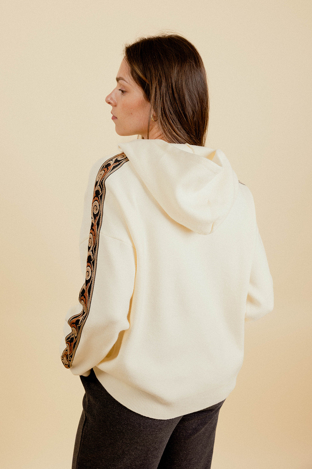 RUTHY SWEATSHIRT - ECRU 