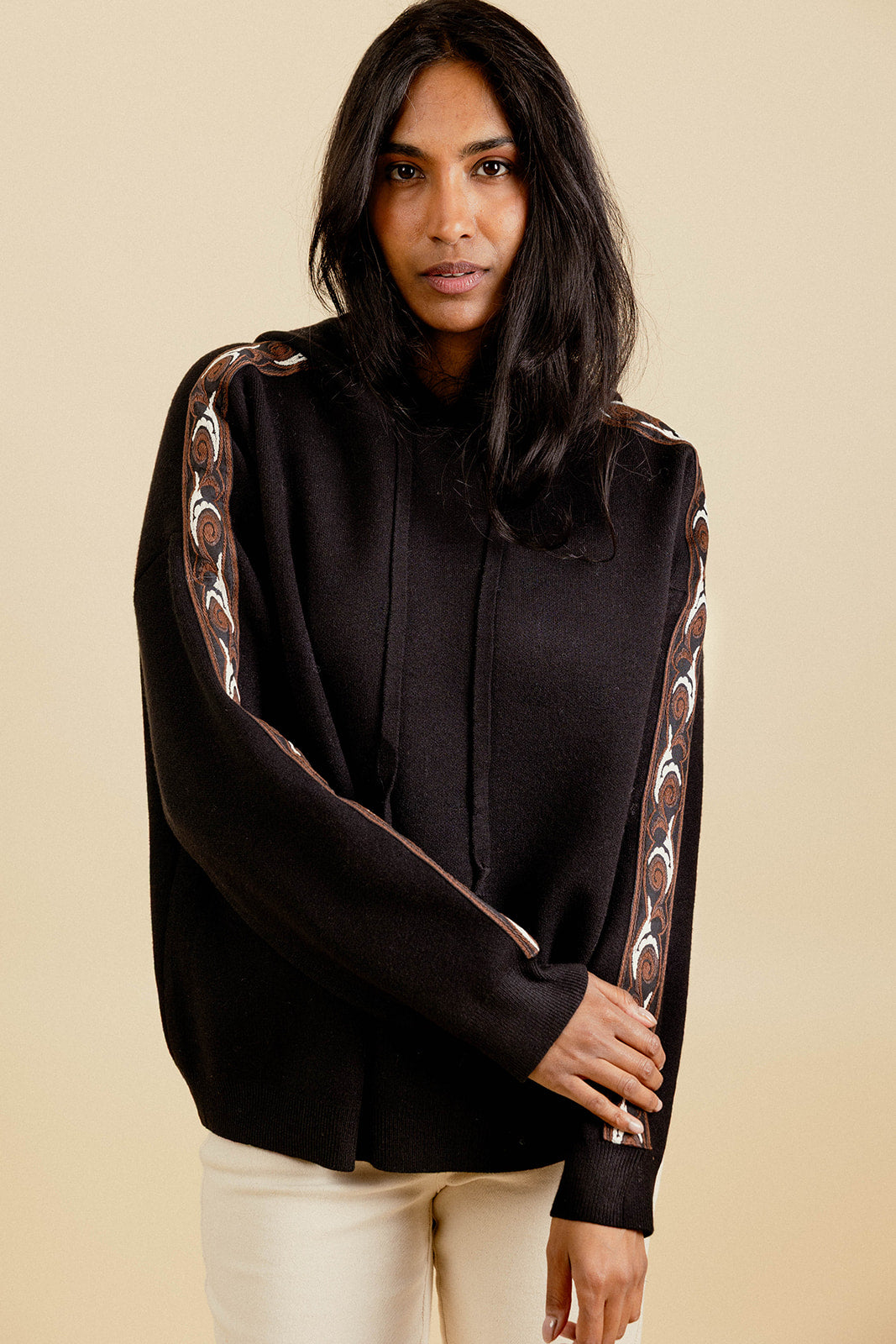 RUTHY SWEATSHIRT - BLACK 