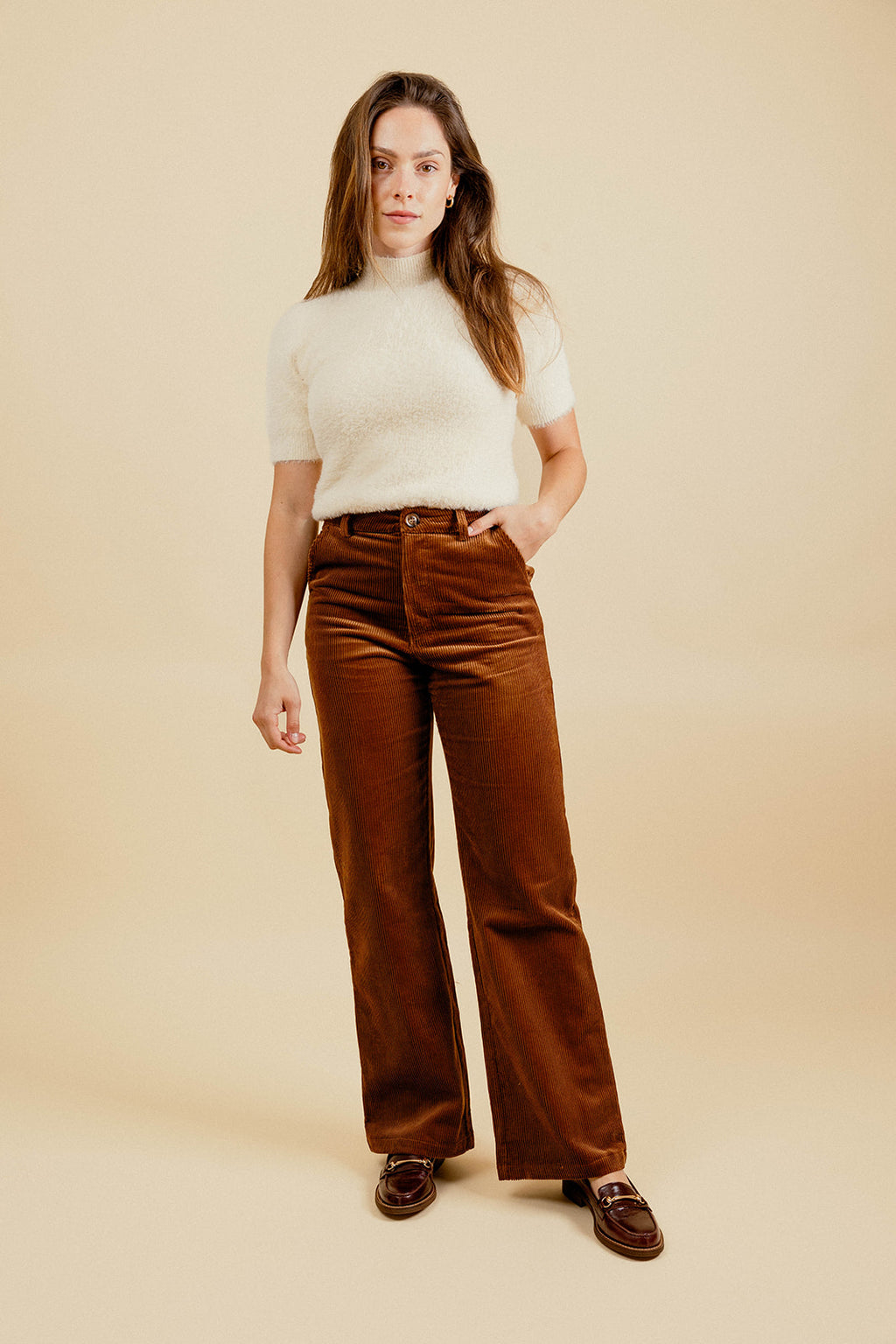 Loose Fit pantalon en velours côtelé pour femmes en Marron - BONNY