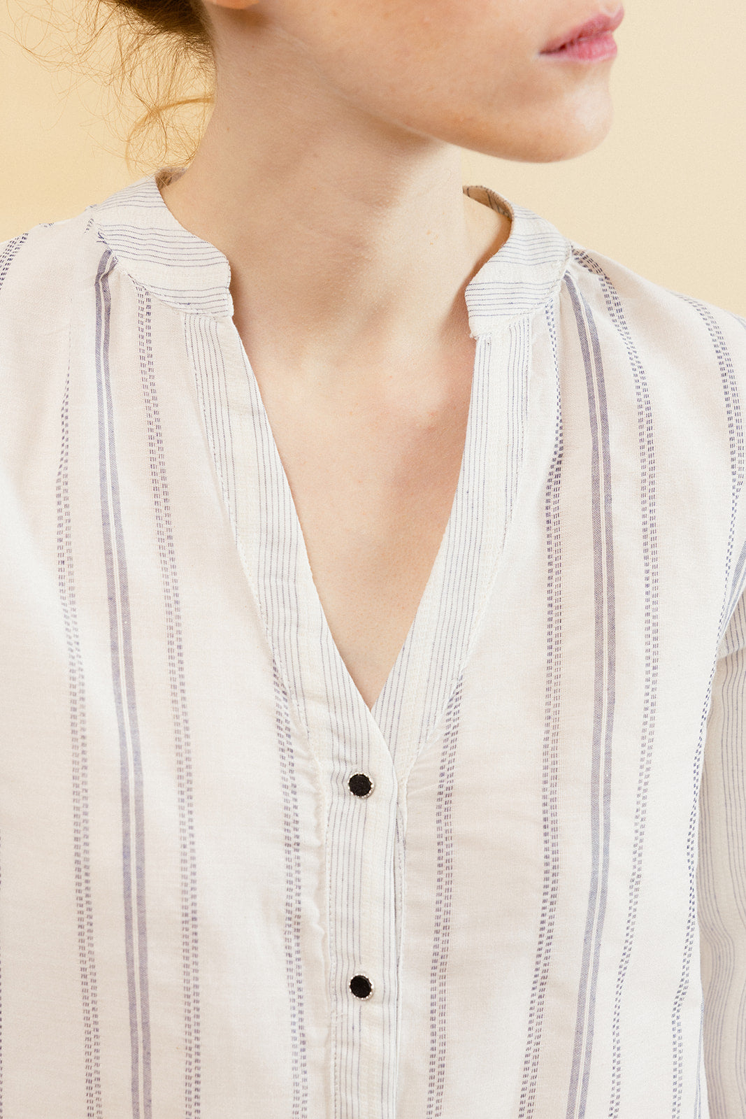 ZOEVA - Chemise à Rayures Bleue