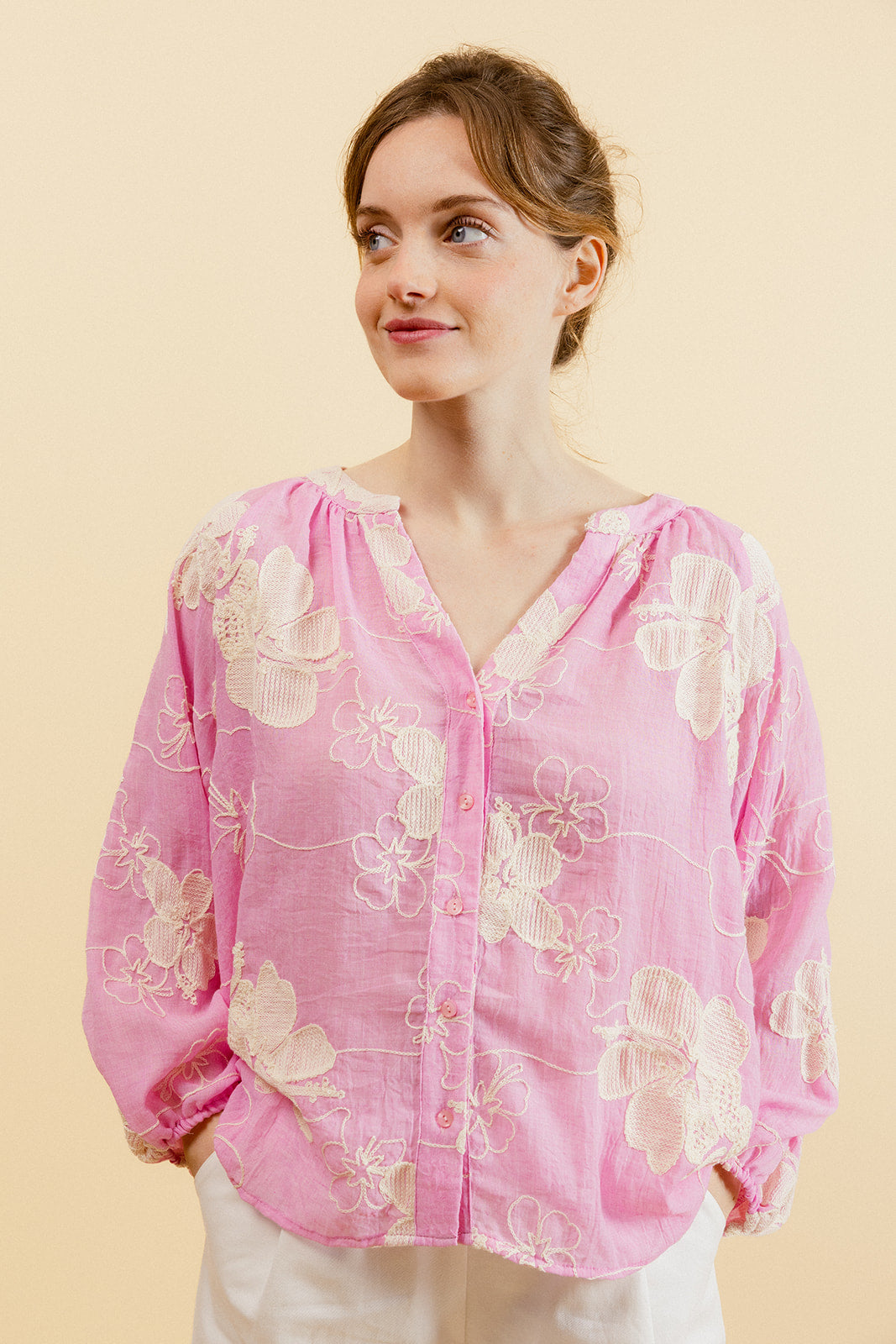 VIOLETTA - Chemise Rose à Motif Floral Brodé