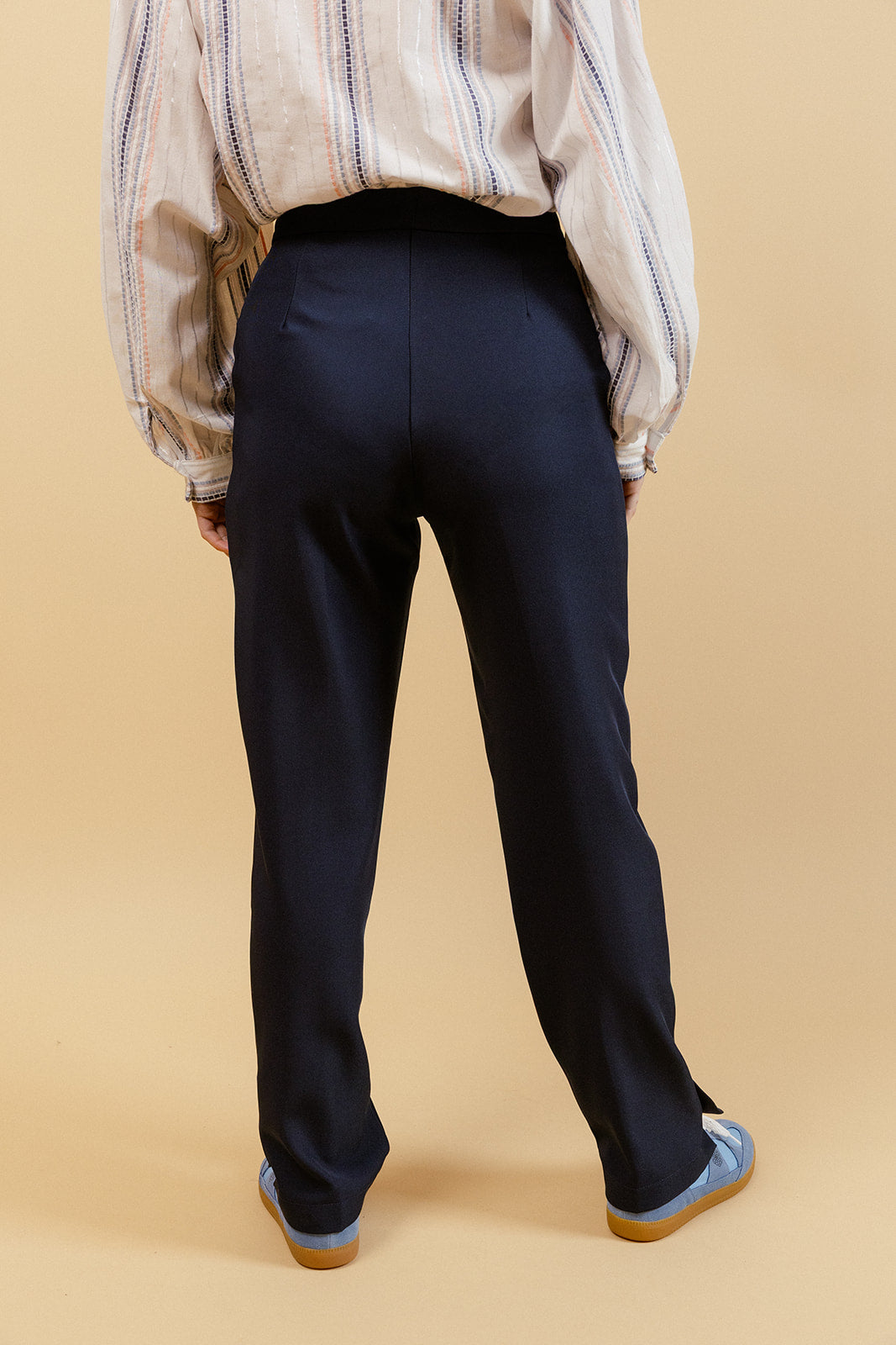 MANOÉ - Pantalon de Costume Marine Uni