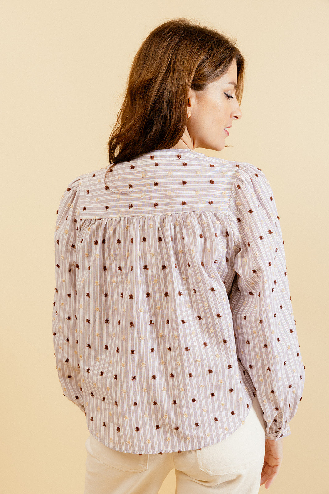 VALENTINA - Chemise Beige à Rayures avec Broderies