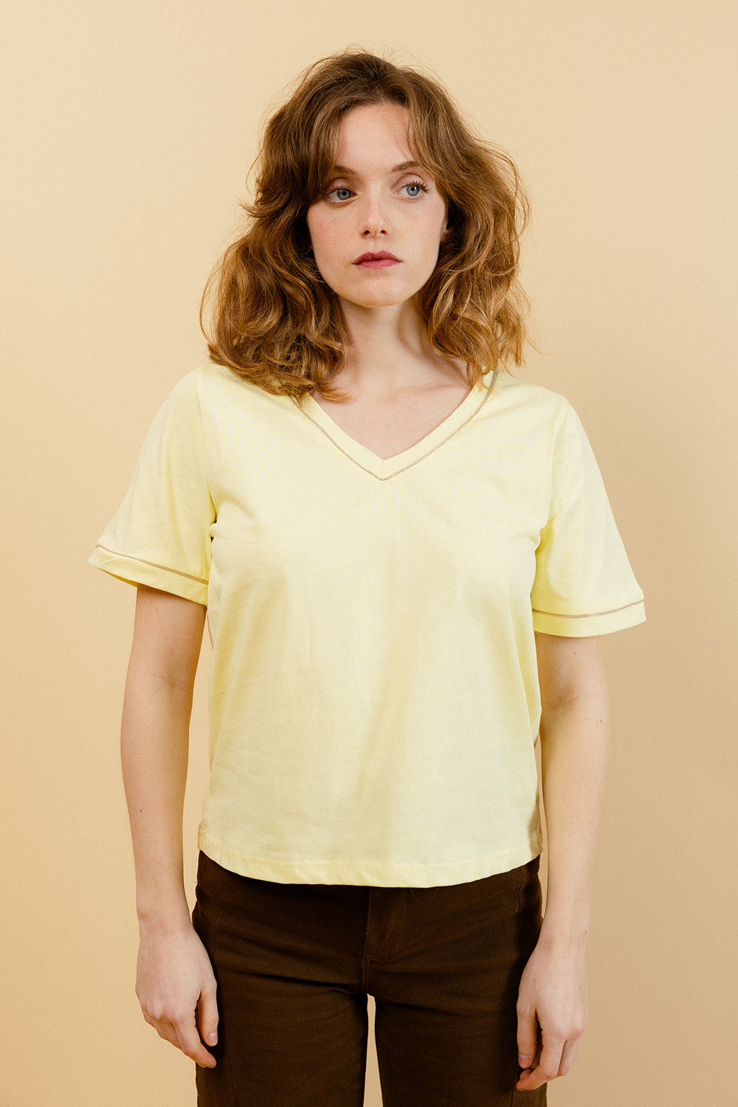 LILLIAN - T-shirt Col V Jaune
