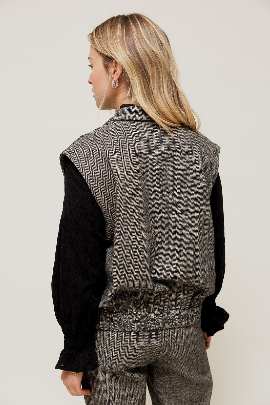 ELIANE - Veste Sans Manches Motif Chevron