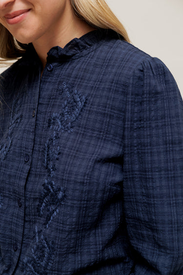 DORYNE - Chemise à Carreaux Ton sur Ton et Grand Col Brodé Marine