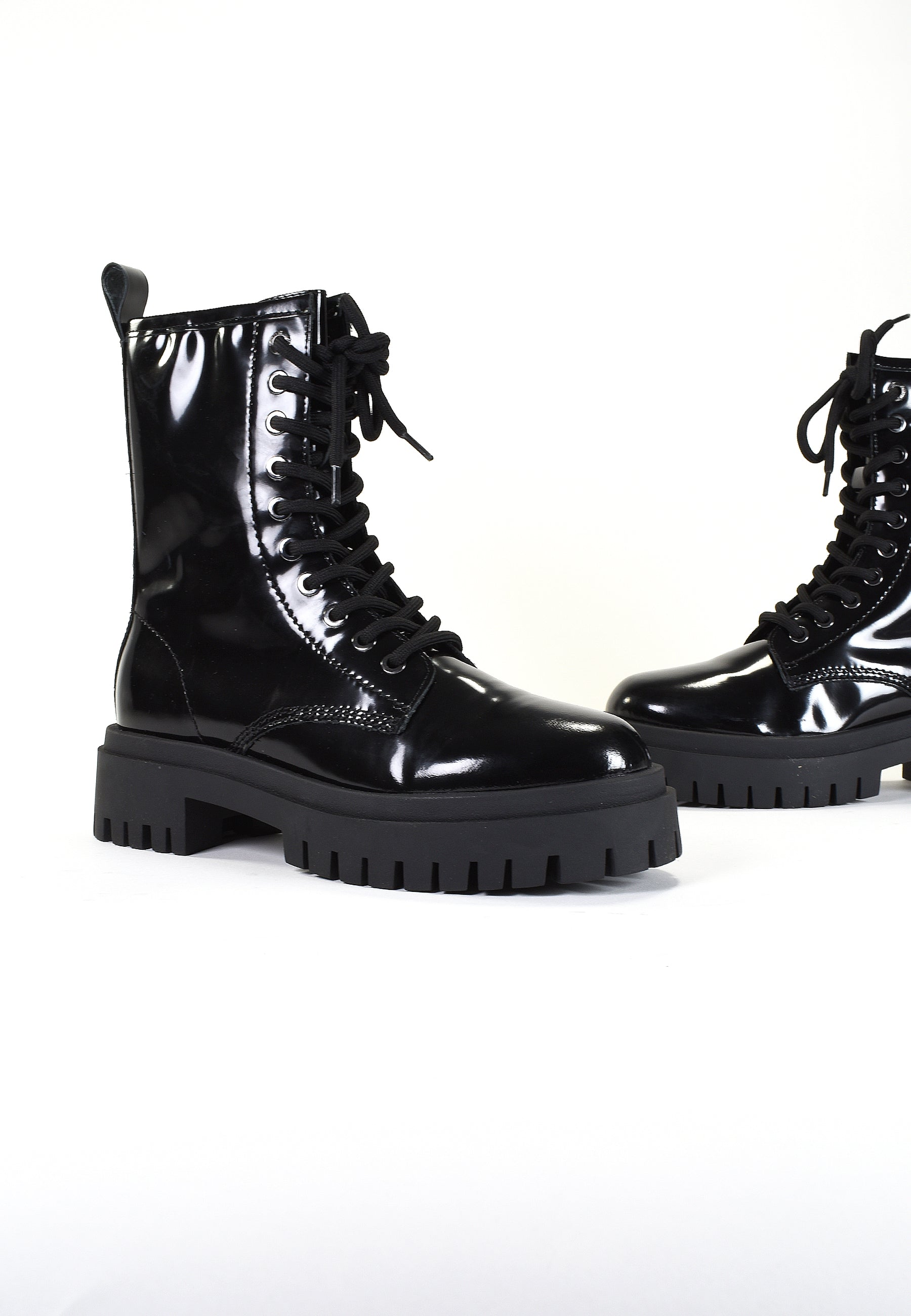 ADAEL ANKLE BOOTS - Black Box